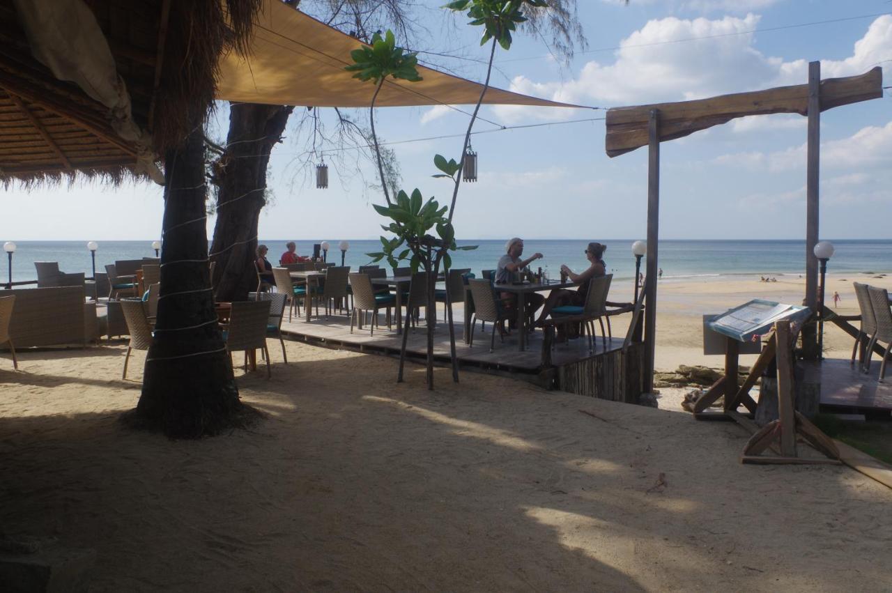 Thai House Beach Resort Ко-Ланта Экстерьер фото